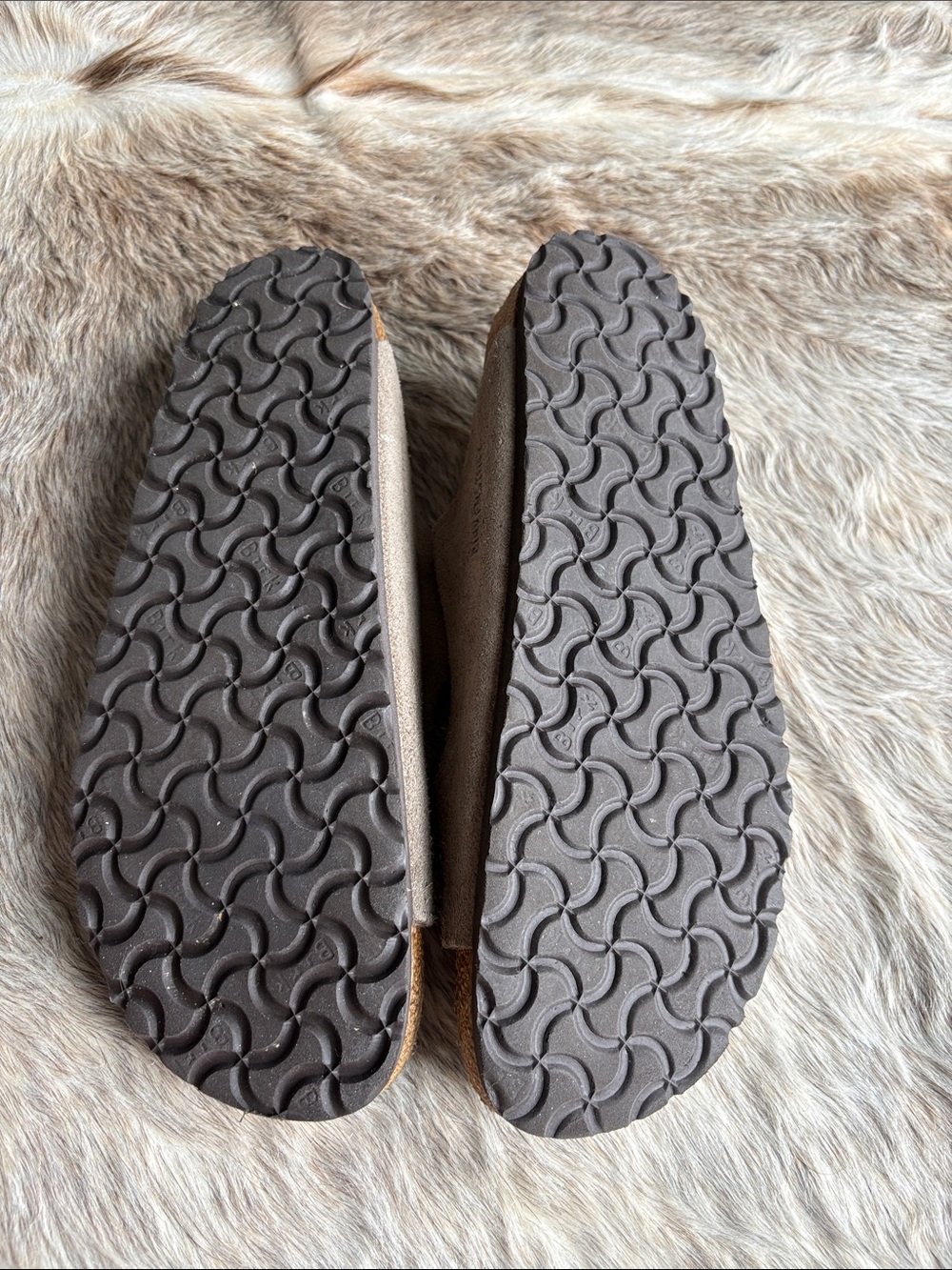 Birkenstock Arizona Softbed Suede in Taupe size 44 - Picture 3 of 7
